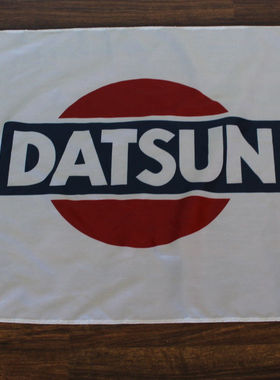 新的白色日产赛车New White Datsun Racing Flag亚马逊WISH EBAY