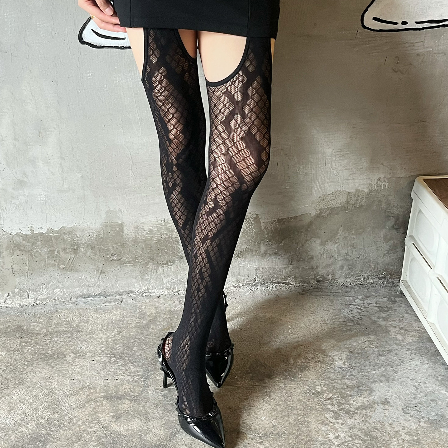 性感镂空蕾丝蟒蛇纹菱格黑丝袜女薄款连裤袜网眼渔网袜无缝打底袜