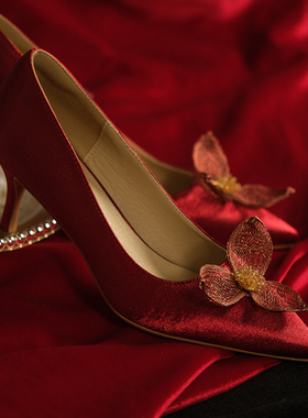 【椿】如兰/ 原创国风刺绣花朵尖头绸缎细跟高跟鞋红色婚鞋宴会鞋