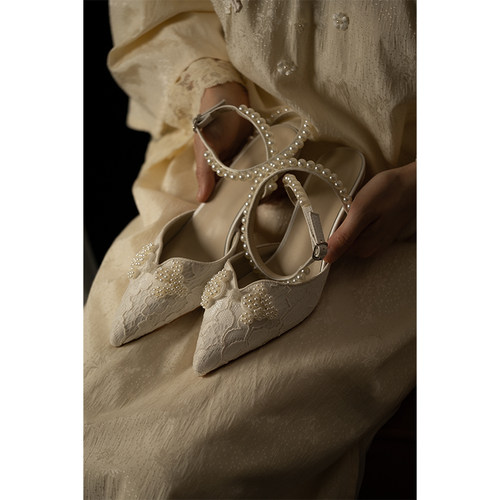 薮椿国风珍珠盘扣高跟鞋旗袍鞋