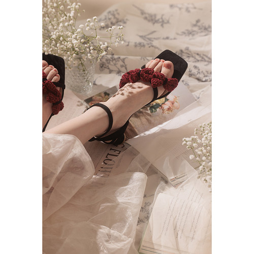 薮椿粗跟凉鞋钩线蝴蝶结方头原创