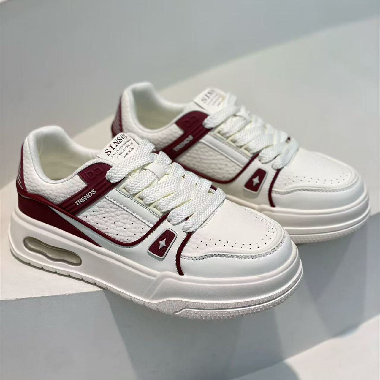 2026春季新款休闲风圆头板鞋男春秋拼色厚底增高小白鞋轻便运动鞋,流行男鞋,休闲板鞋,淘宝优惠券,粉丝福利购,淘宝优惠卷