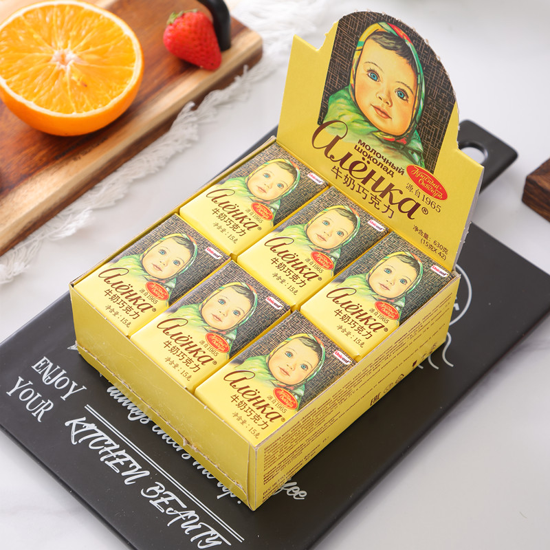 俄罗斯进口爱莲巧大头娃娃牛奶巧克力可可脂黑巧礼盒42块糖果零食