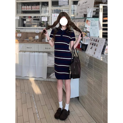 韩系撞色条纹修身polo领连衣裙