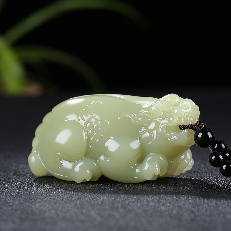 【福瑞无边】新疆和田玉貔貅手把件若羌黄玉黄口料把玩件天然玉石