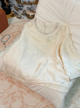 702 夏季薄款钉珠圆领中袖T恤上衣-胸围104-前长55-后长58