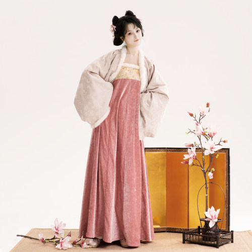 芷蘅间 雪落霓裳 粉色原创汉服女秋冬款新中式汉元素国风通勤套装