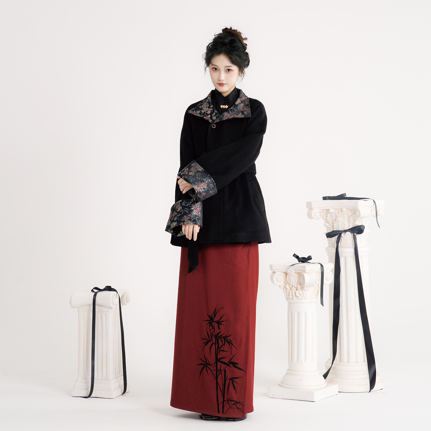 芷蘅间 漆华岁晏 秋冬汉服套装 10.30 20:00—23:59 限时9折