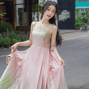 汉服元 芷蘅间 今年流行爆款 郁朵摇摇 素女夏 吊带连衣裙2025新款