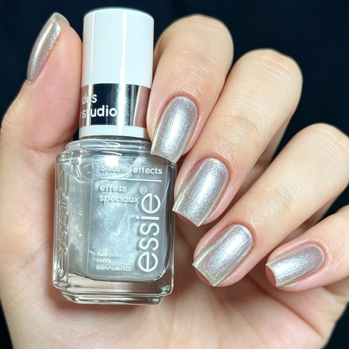 ESSIE05缎面珍珠银免烤指甲油