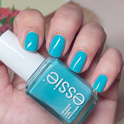 ESSIE747蒂芙尼蓝持久指甲油