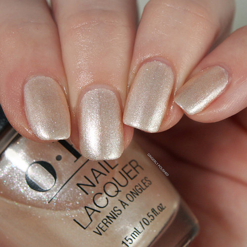 银白色绸缎贝壳丝绒指甲油