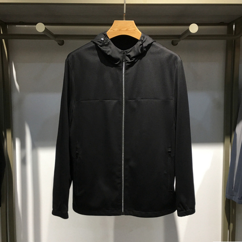春夏季推荐 薄款冲锋衣 男士时尚 偏运动 四面弹 连帽夹克衫