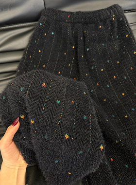 秋冬高级感编织彩虹休闲裤女2026新款时尚减龄显瘦爱心刺绣直筒裤