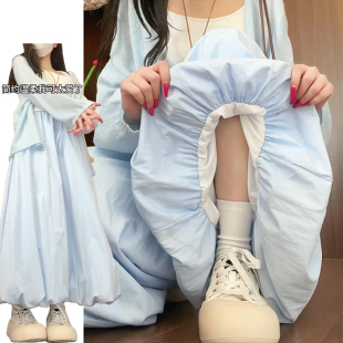 蓝色温柔感百搭花苞裙裤女春夏季2026新款慵懒宽松垂感休闲灯笼裤