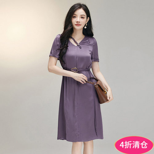 宽松中裙气质V领连衣裙