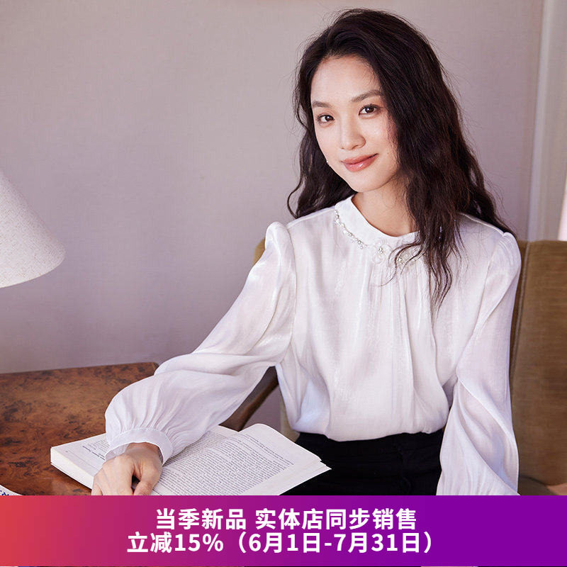 复古花朵领口珠光感衬衫