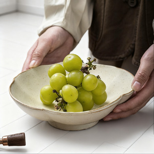 手工粗陶花形碗哑光陶瓷汤盆碗菜碗沙拉碗家用餐具复古哑光粗陶碗