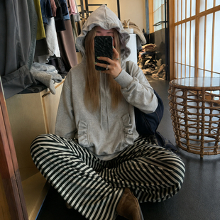 韩国灰色连帽卫衣女秋季韩系宽松慵懒风荷叶边口袋休闲长袖上衣