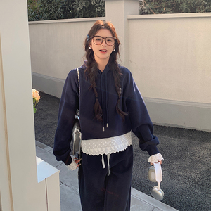 春装现货 花边拼接绣花卫衣+裤子两件套装 202-2513-P155-K248图片