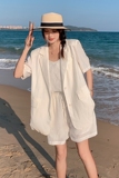 冷淡系高级感气质短袖上衣套装女2025夏季薄款休闲外套短裤两件套，女装西装，浙宝202