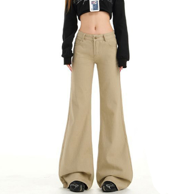 卡其色不贴腿微喇牛仔裤女秋冬加绒2025新款辣妹低腰显瘦喇叭裤子