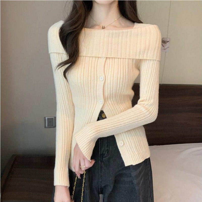 一字肩针织衫女2026春秋新款红色毛衣单排扣开叉修身打底开衫上衣,女装/女士精品,大码内搭,淘宝优惠券,粉丝福利购,淘宝优惠卷