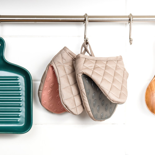 雅佳加厚硅胶烘焙家用防烫手套