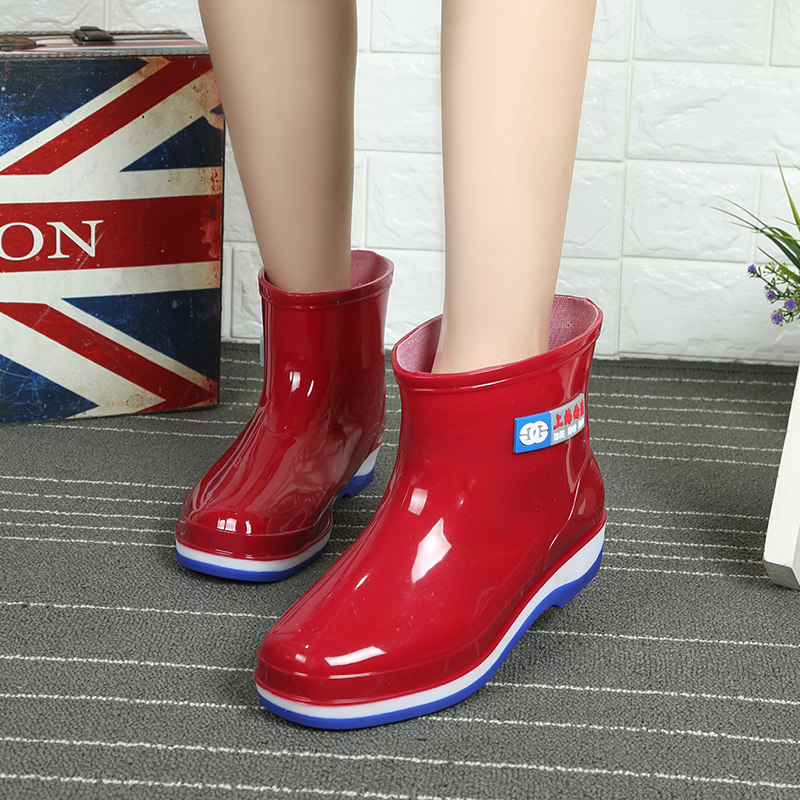 ADULT RAIN BOOTS WOMENS SHORT WATER SHOES MENS MEDIUM WATER BOOTS WATERPROOF HIGH RUBBER SHOES LONG PILE VELVET NON-SLIP WATER BOOTS
