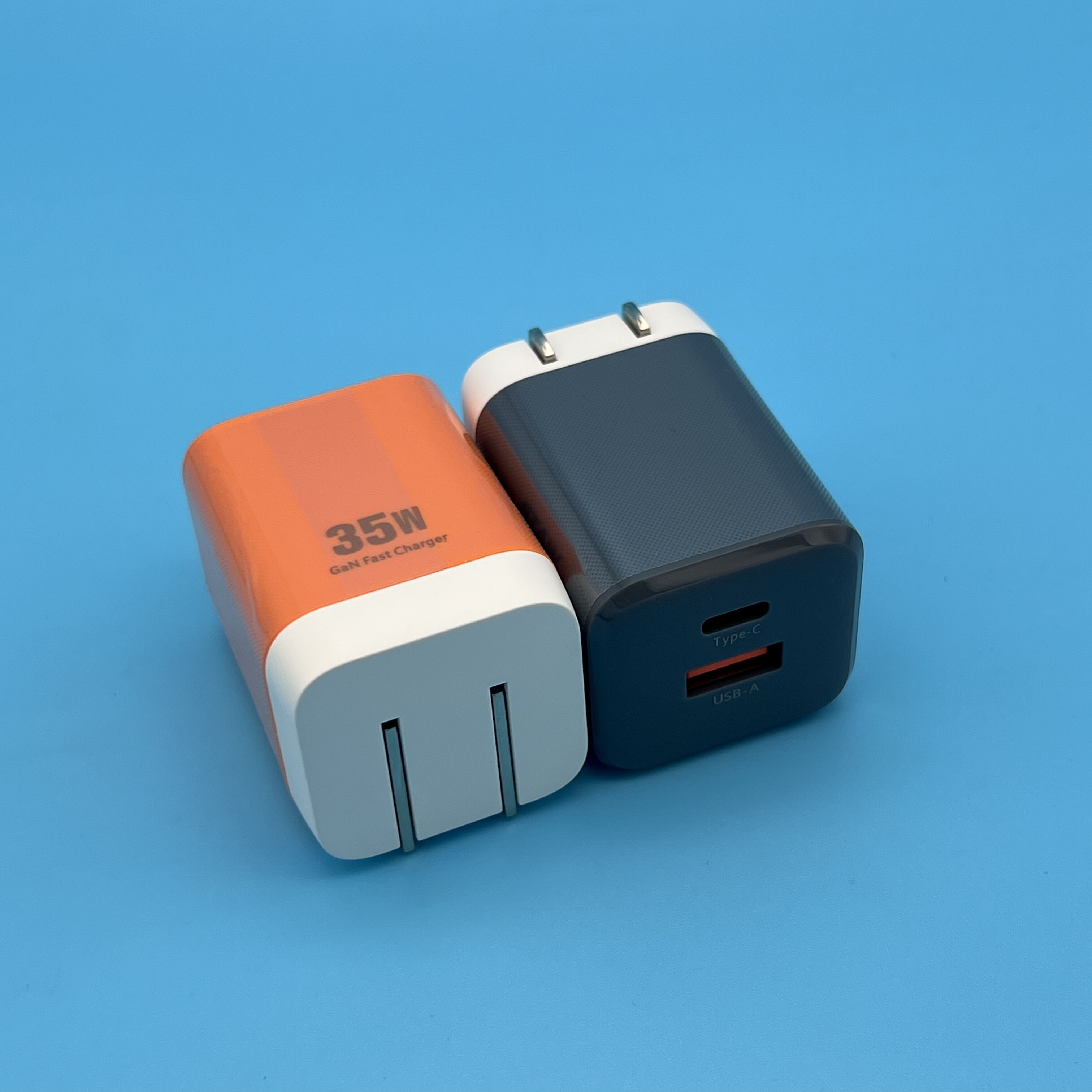 35W氮化镓折叠快充头 1A1C双口PD充电头 多协议PPS小巧便携充电器