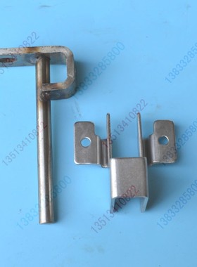 PR151-47122/47220久保田高速插秧机滑道护苗板支架取苗口导承