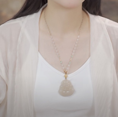 玛瑙佛公吊坠项链女款玉石吊坠