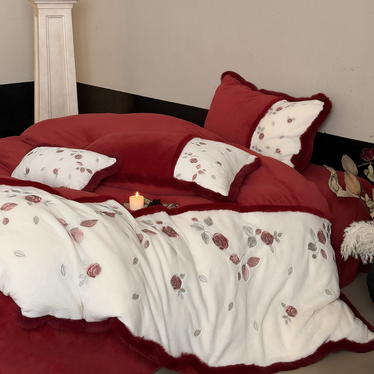 中式婚礼红色牛奶绒刺绣玫瑰花四件套新婚庆床品结婚陪嫁喜被婚床