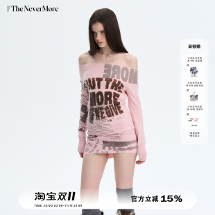 The NeverMore「赤雪冬谣」印花针织毛衣裙女一字肩连衣裙毛衫