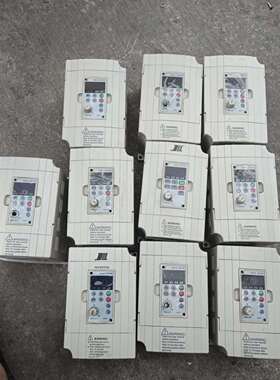 JL820MV430075L巨联变频器,0.75千瓦,拆机机