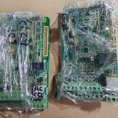 变频器主板。S380-CPU-01A。MST552KZ1。二(议价）