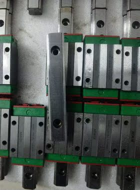 台湾上银直线导轨滑块HGH15CA/190ACD-109