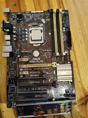拆机成色很新的华硕B85PLUS+i54570一套
