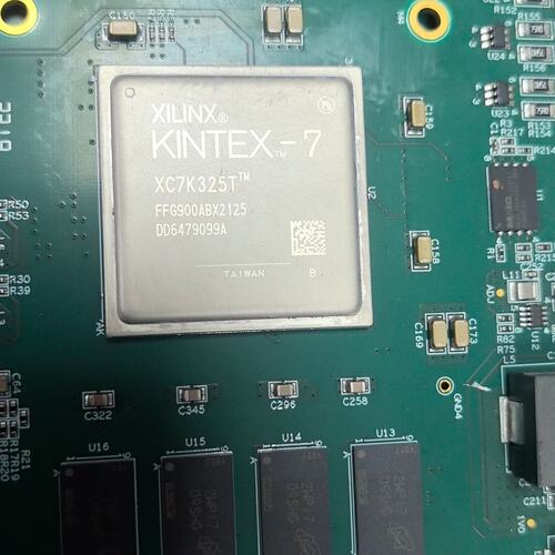 XILINX KINTEX-7 XC7K325T-2FFG9(议价）