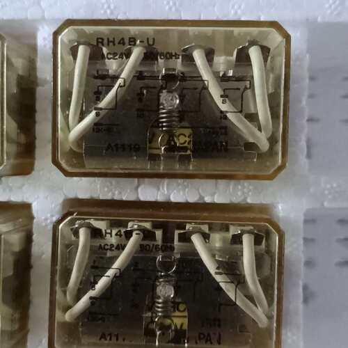 idec泉继电器(拆机) RH4B－U AC24V 共1(议价）