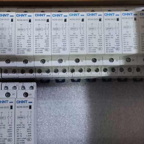 正泰交流接触器 NCH8-20/20(议价）