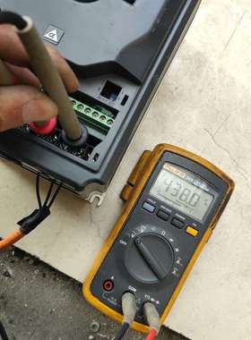 阿尔法变频器1.5kwALPHA5000-31R5GBS3