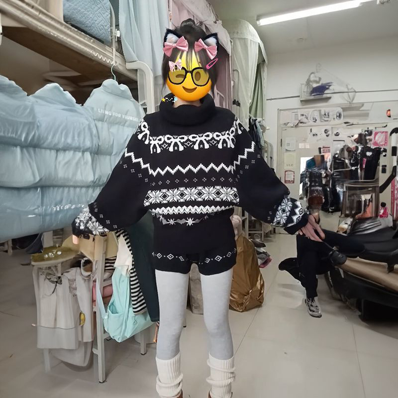 费尔岛毛衣女搭配针织短裤