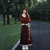 2026时尚 红色假两件翻领长袖 毛衣女搭配跨年氛围感格纹半身裙子