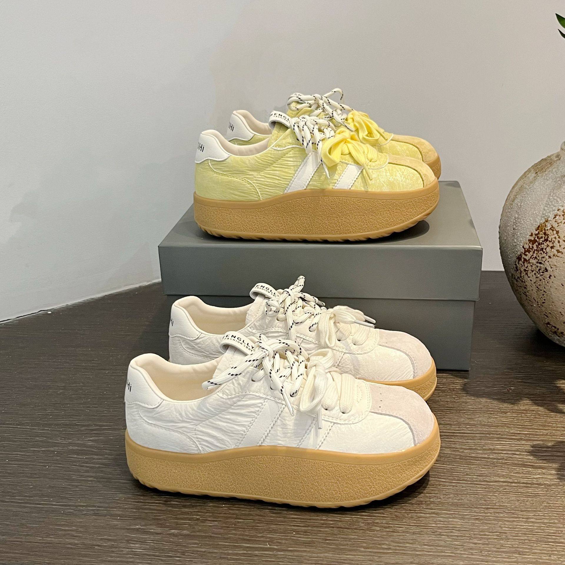 真皮复古德训鞋女2026春款轻便透厚底气阿甘小白鞋平底休闲板鞋潮,女鞋,休闲板鞋,淘宝优惠券,粉丝福利购,淘宝优惠卷