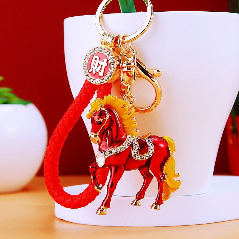 镶钻十二生肖小马汽车钥匙扣金属可爱男女包挂件钥匙链圈喜庆