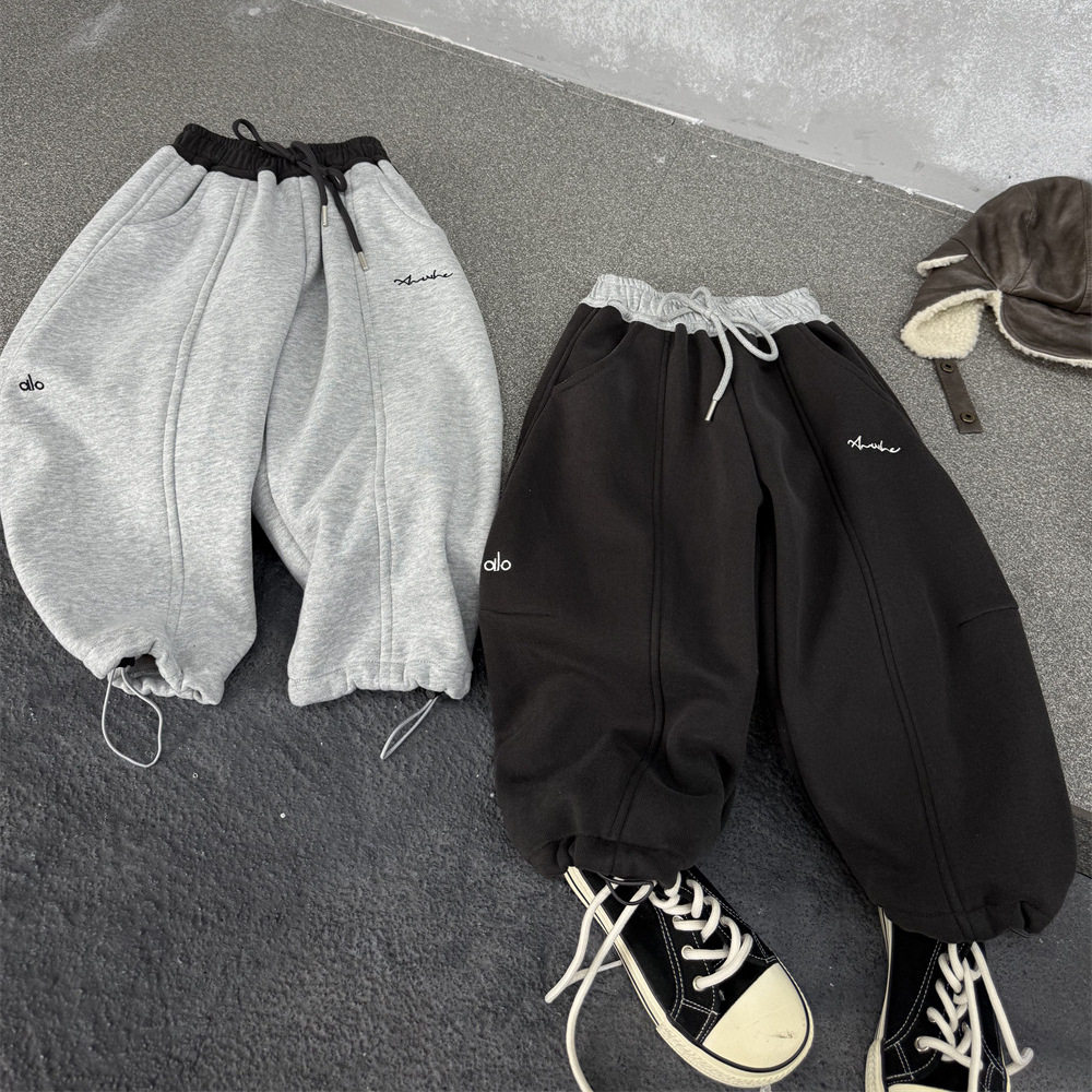 2026冬季男女童加厚一体绒抽绳卫裤儿童刺绣字母软糯加绒束口裤潮