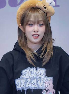 崔叡娜YENA2025FM演唱会周边同款卫衣服套头印花连帽开衫外套秋冬