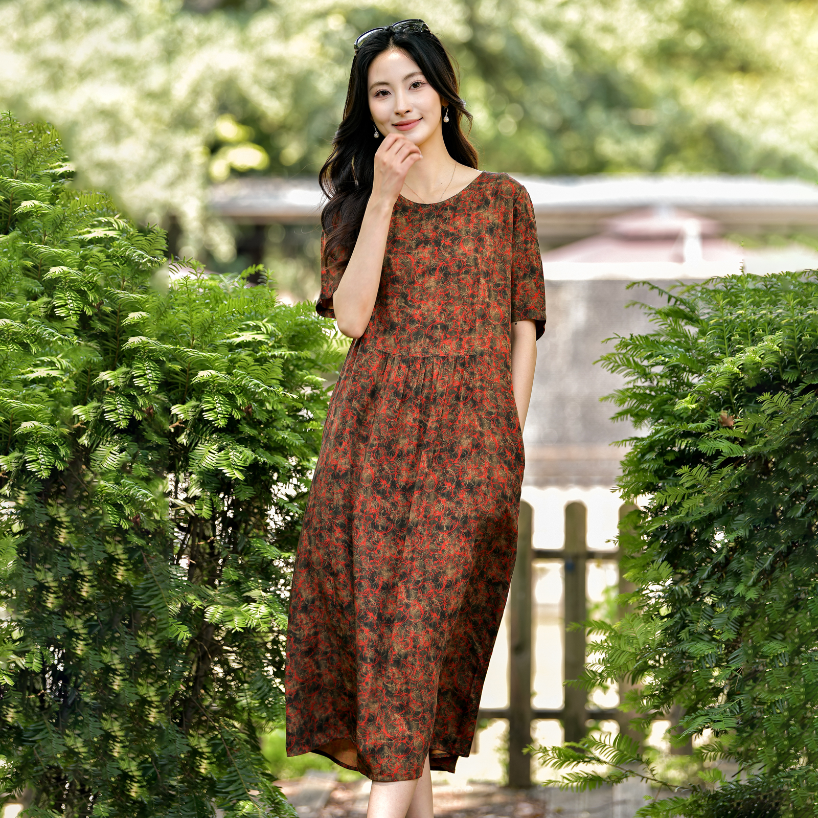 2025夏季新款棉绸连衣裙宽松大码女人造棉外穿旅游度假外穿长裙子