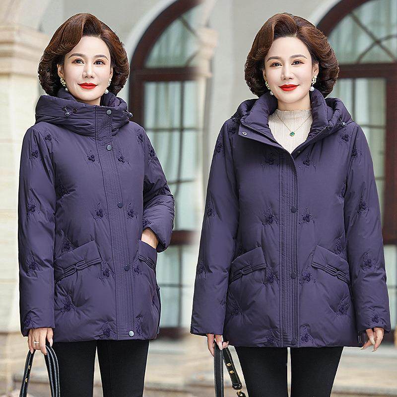 绒羽服女WDK妈妈装鸭年冬季新外款加厚宽松大码连帽中长款白绒套